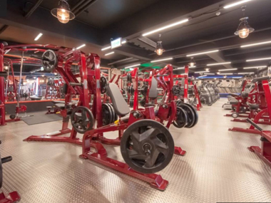 成吉思汗健身俱樂部