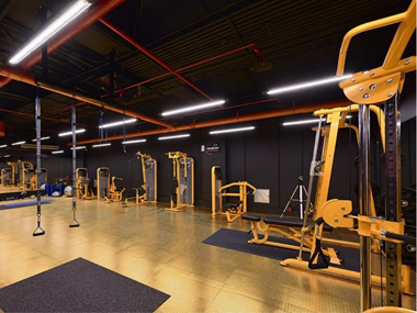 成吉思汗健身俱樂部